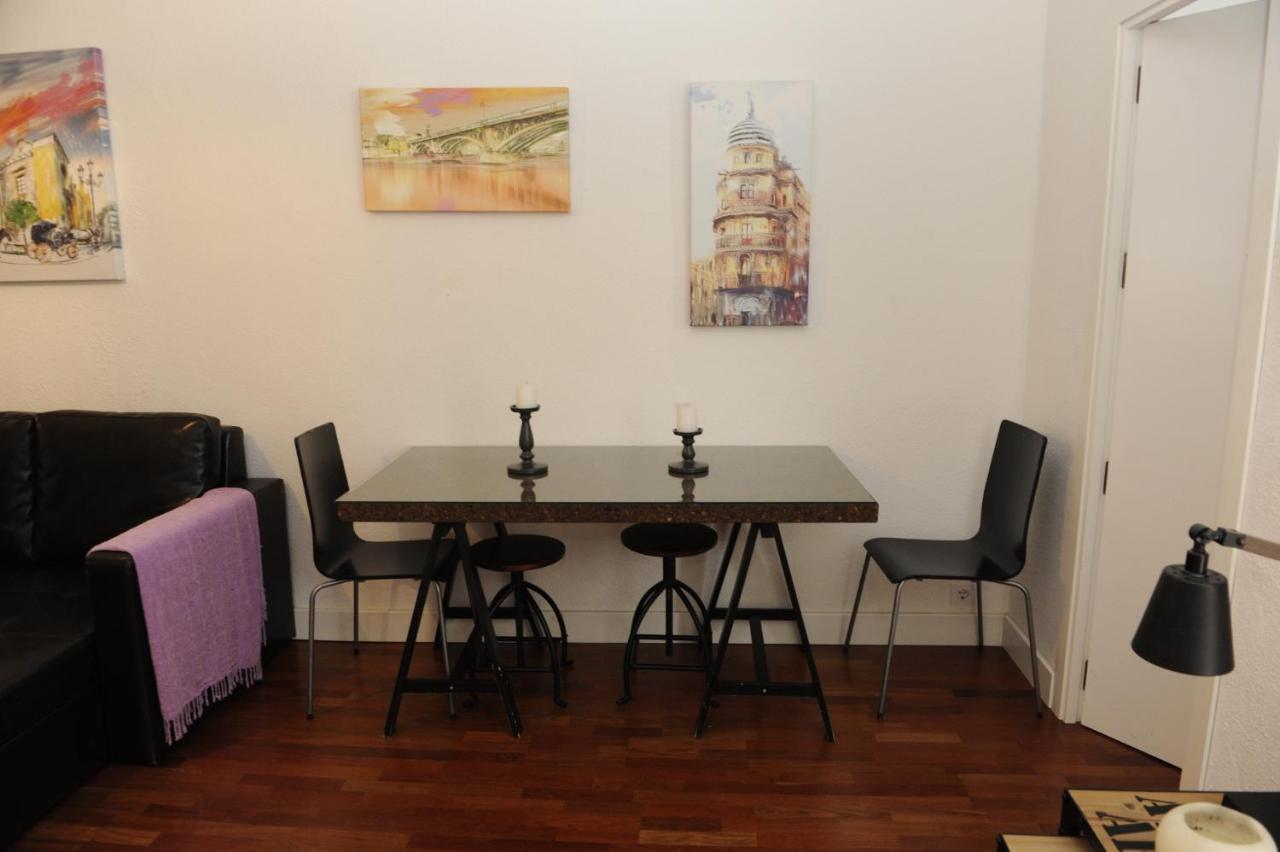 Apartamento Vacacional Santa Cruz Sevilha Exterior foto